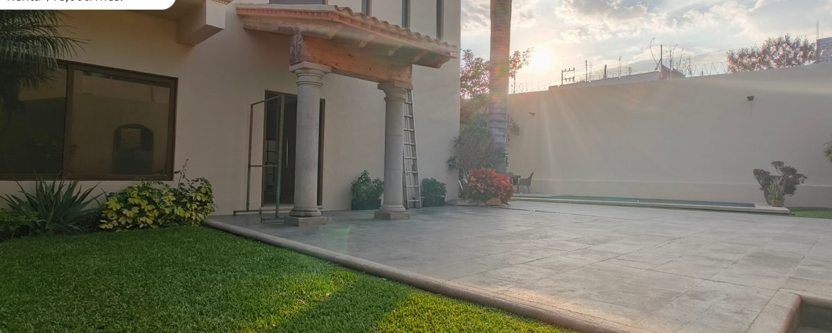 CASA PAPAYOS 629494499 1722887362416162 7622663150134116482 n